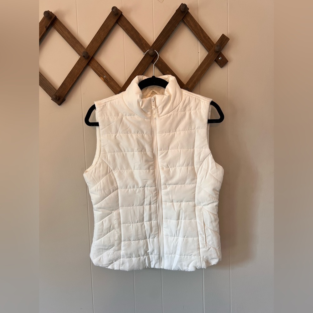 White puffer vest
